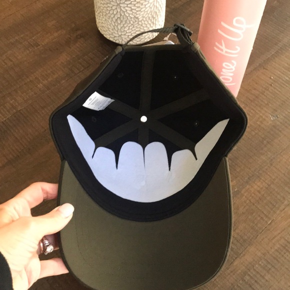 NEW Lululemon Baller Hat - Picture 3 of 8